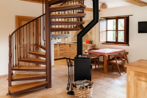 Casa-rural-con-cocina-en-asturias-con-chimenea-y-2-dormitorios-y-2-baos-con-vistas-a-la-montana