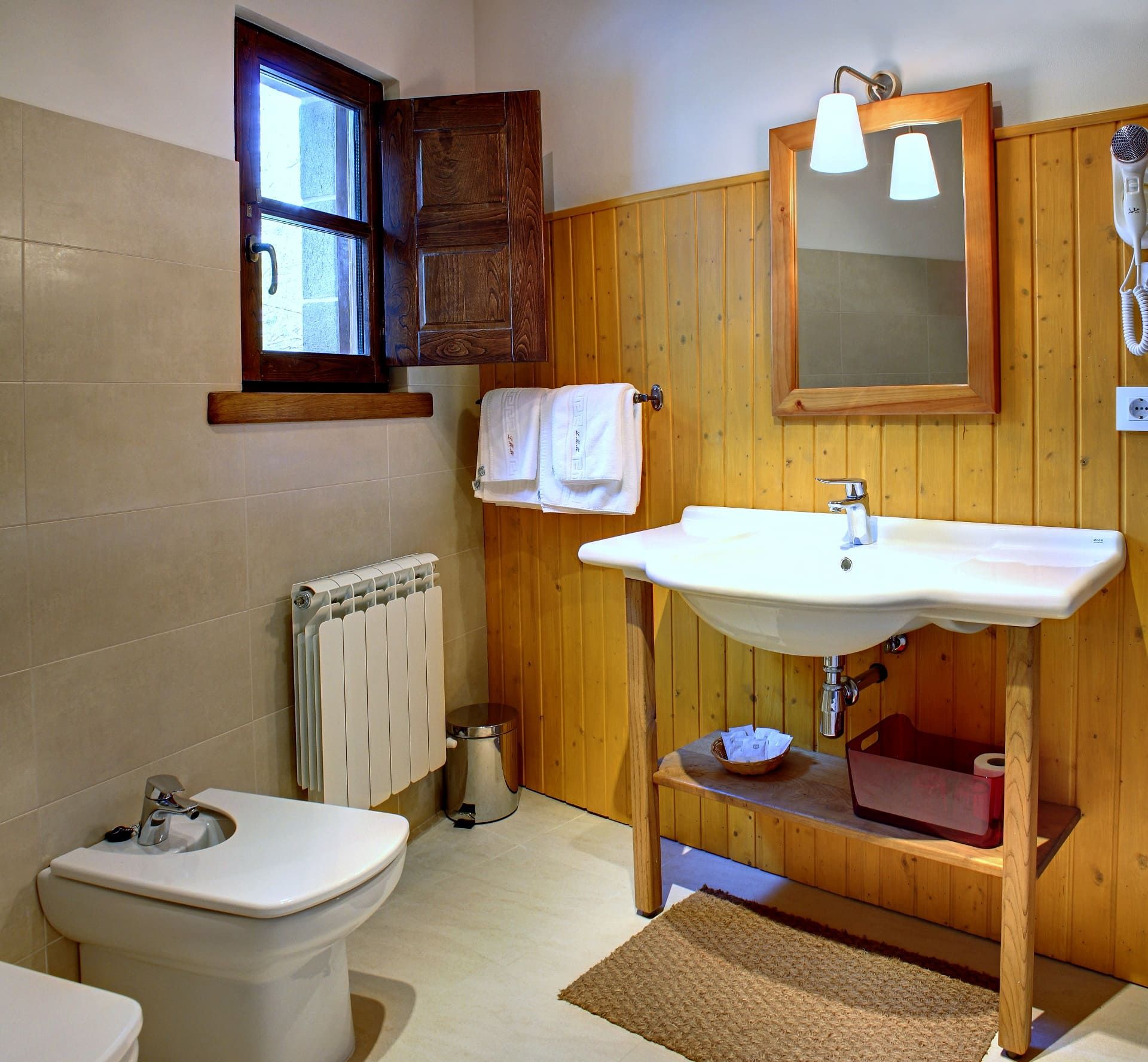casa rural con baño privado en picos de europa llanes