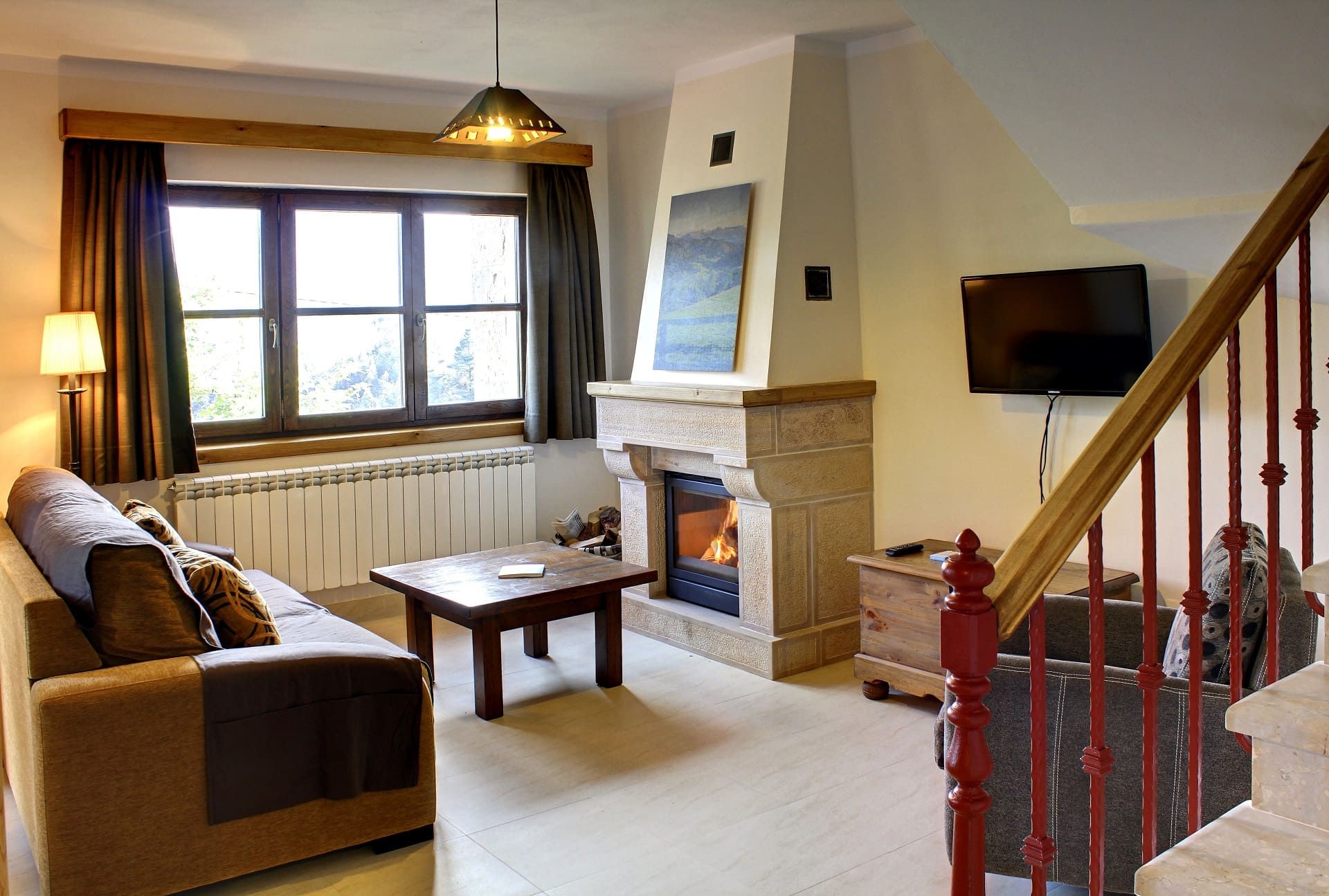 casa rural con chimenea en asturias