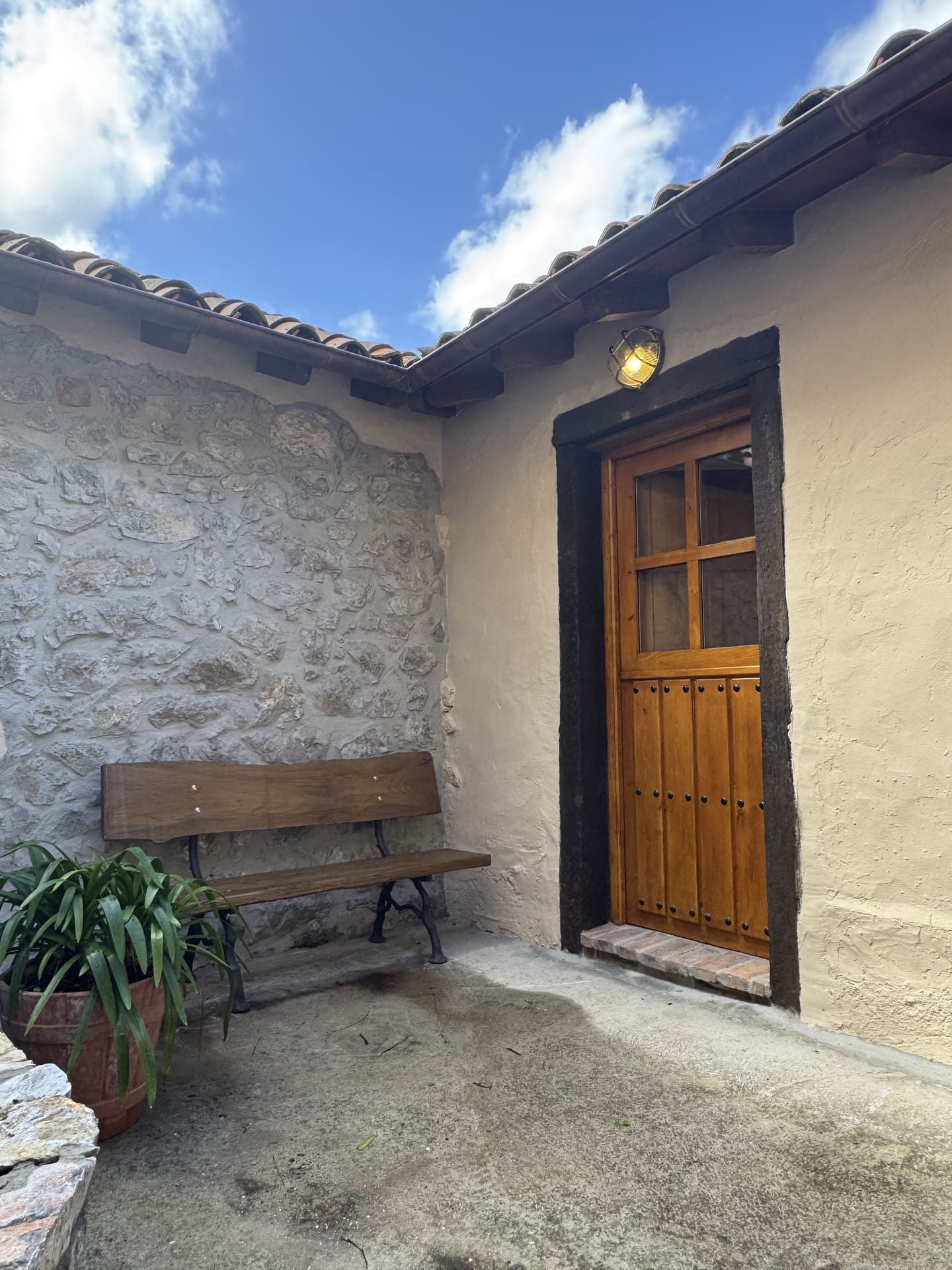 casa rural con terrraza exterior en asturias