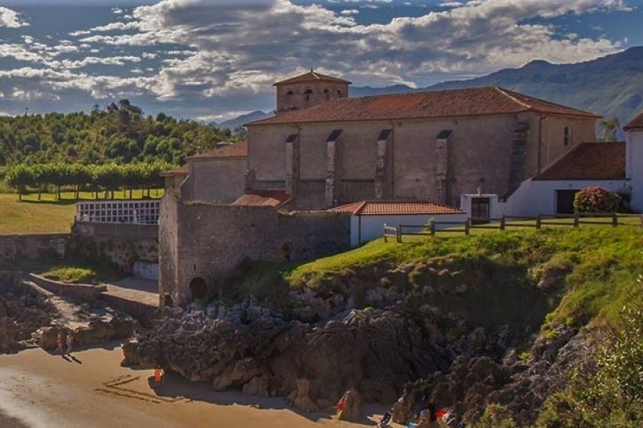 celorio pueblo turismo rural llanes