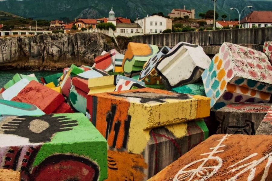 cubos de la memoria llanes visita ninos