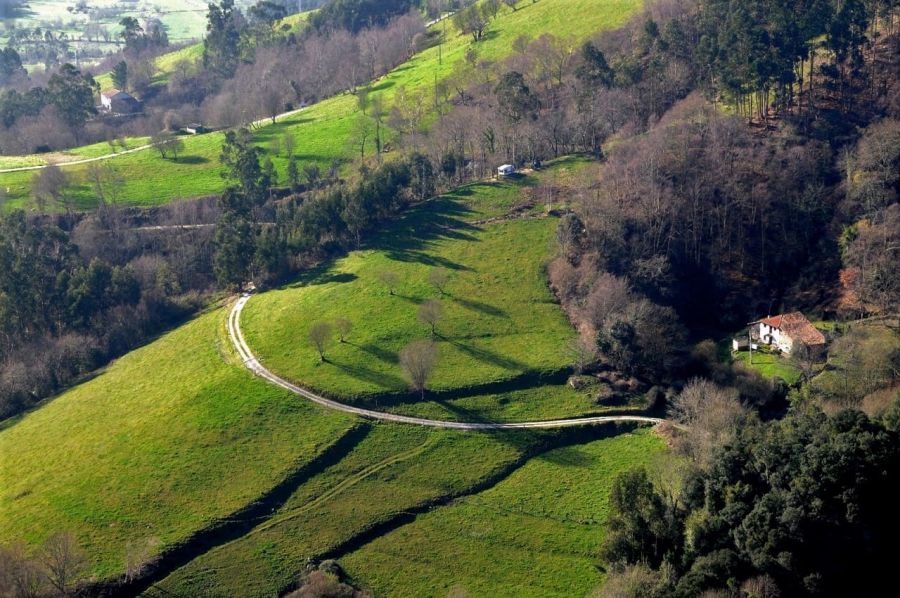 cueva samoreli desde pico del castillo rales