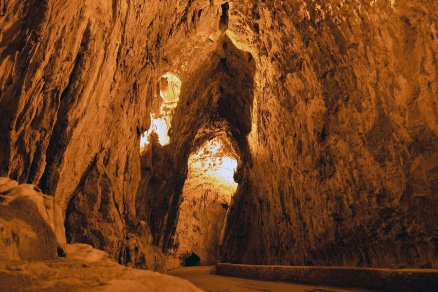 cuevona cuevas ribadesella turismo rural asturias