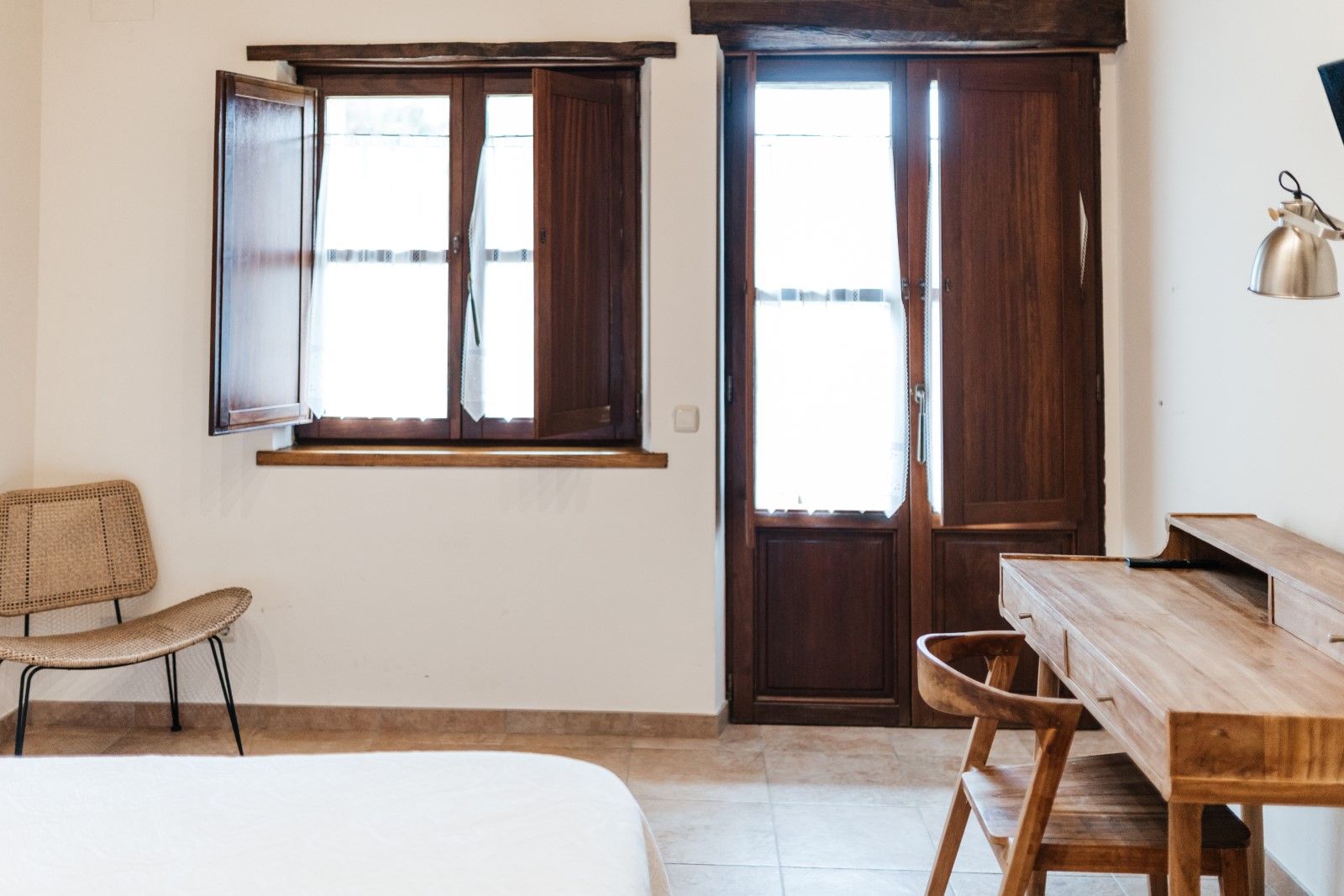 escritorio-para-trabajar-de-casa-rural-en-llanes-asturias