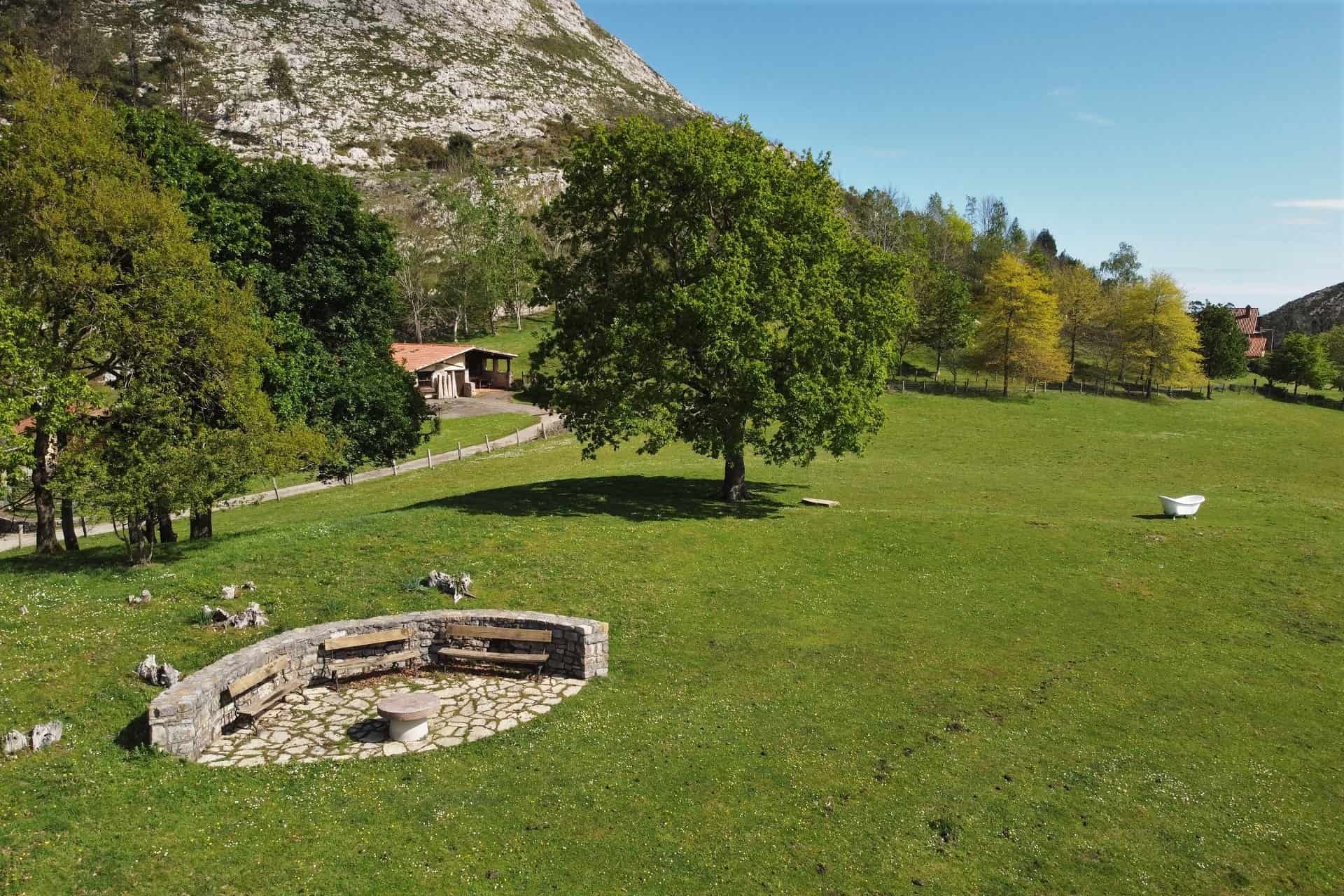 viewpoint to the peaks of europa in asturias