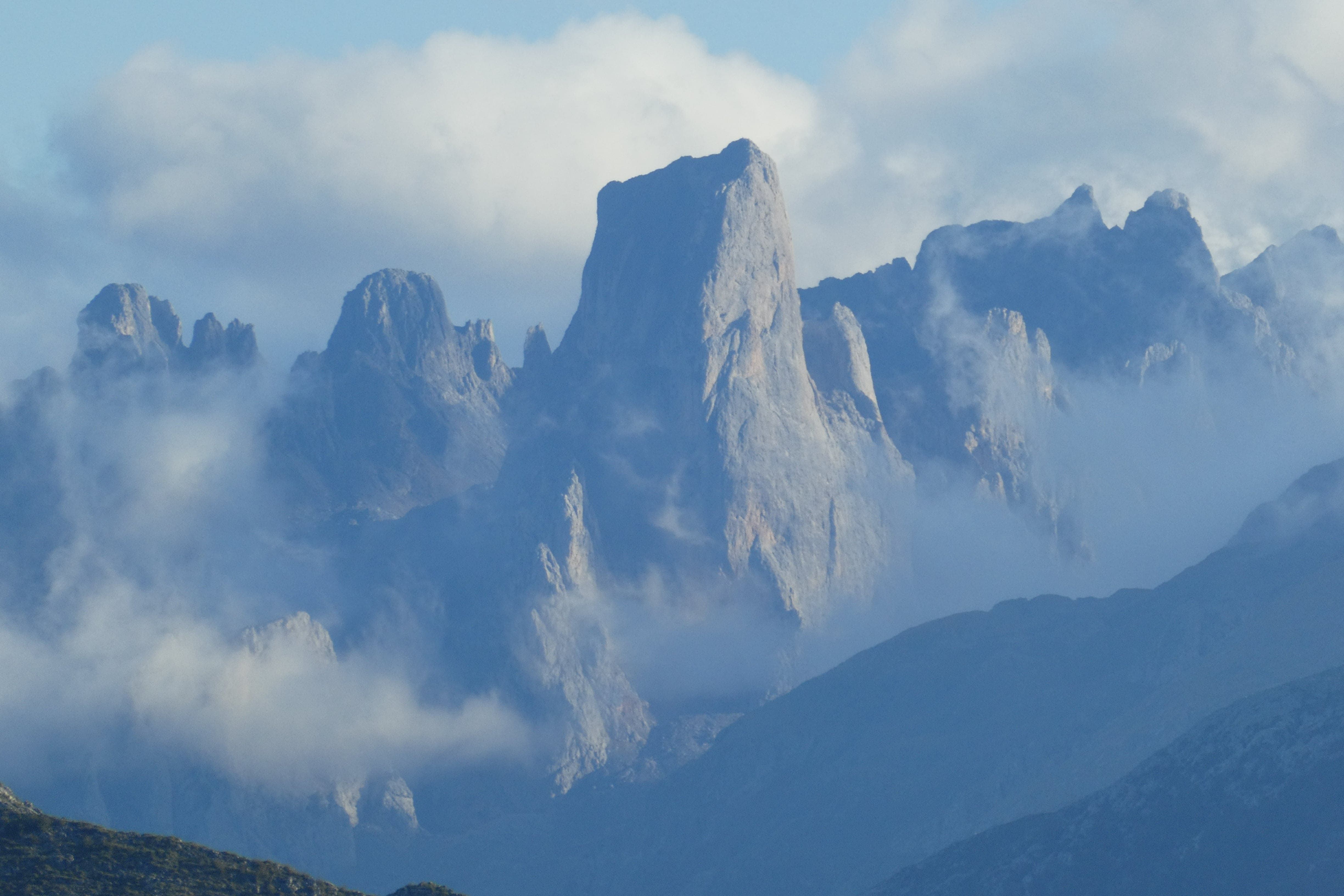 naranjo de bulnes vista pico